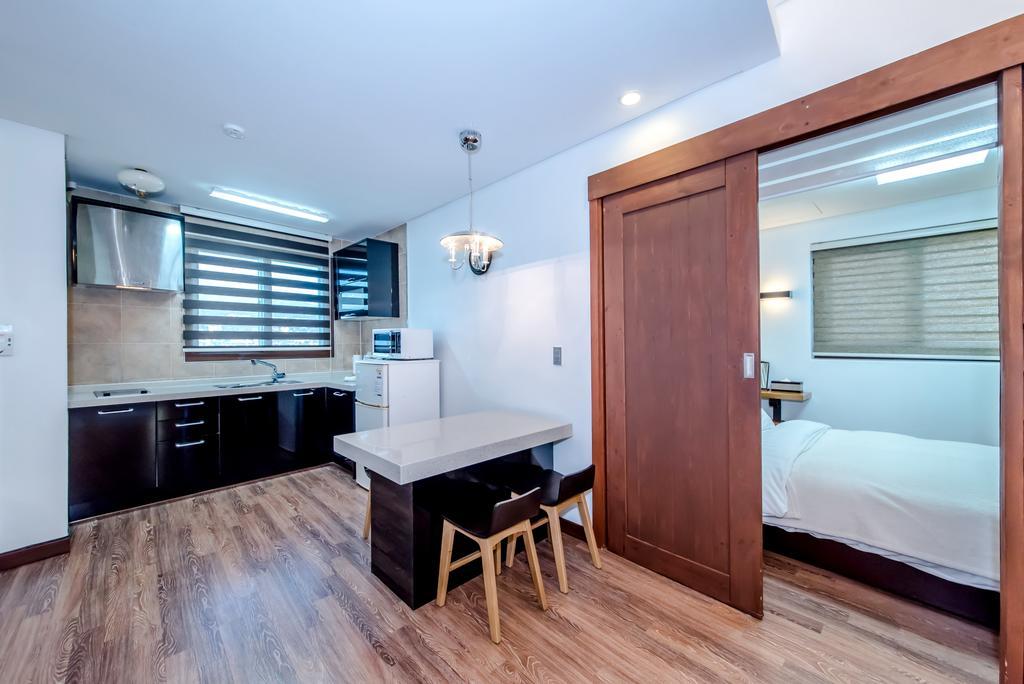 Taeryun-dong Tisland Resort מראה חיצוני תמונה